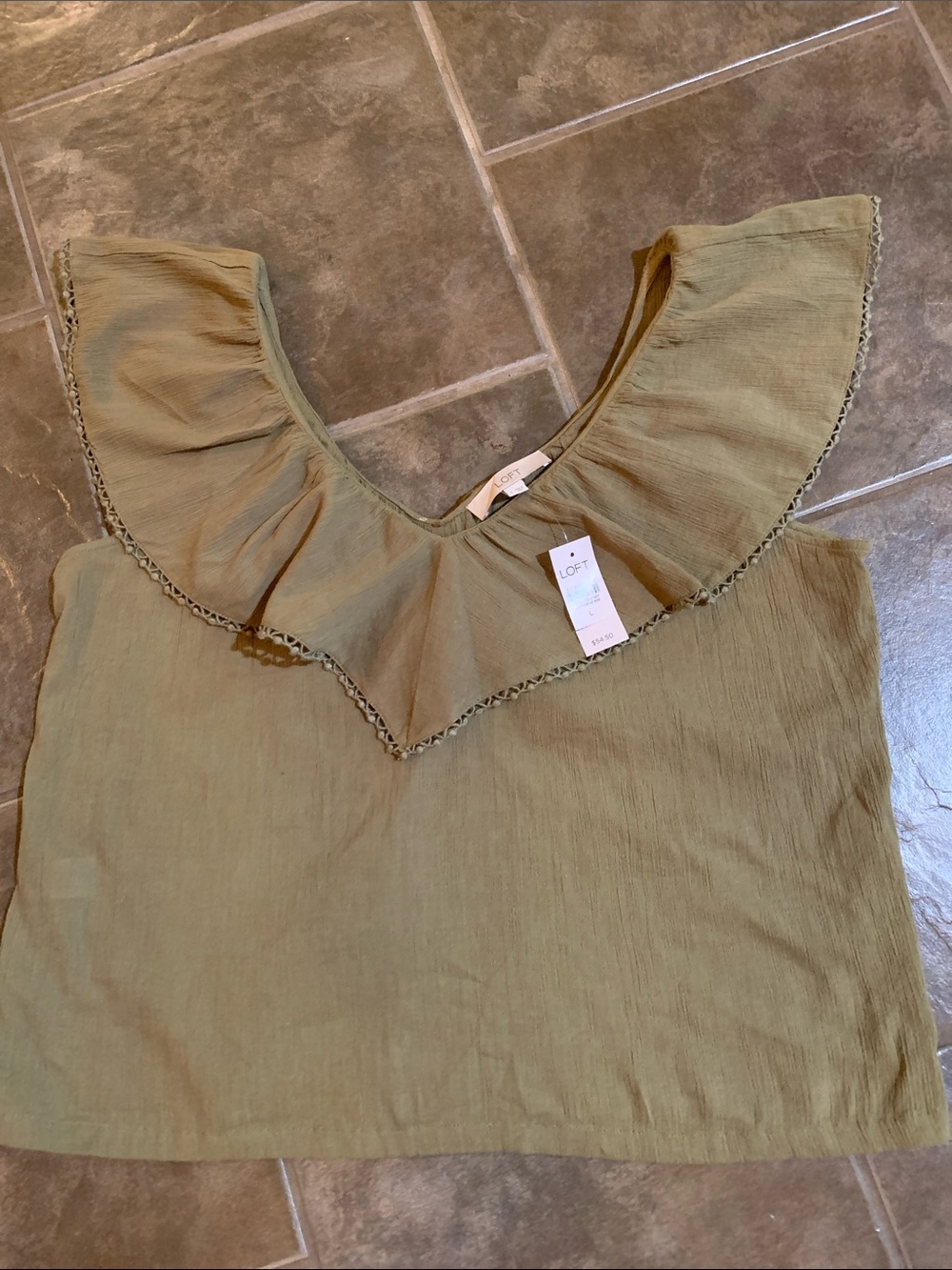 LOFT Size L Olive Green Ruffle-Trim Sleeveless Top NWT